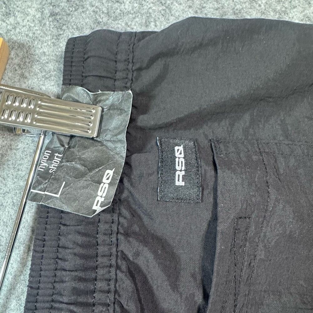 RSQ Mens nylon Shorts black NEW Size large‎ - Picture 3 of 6